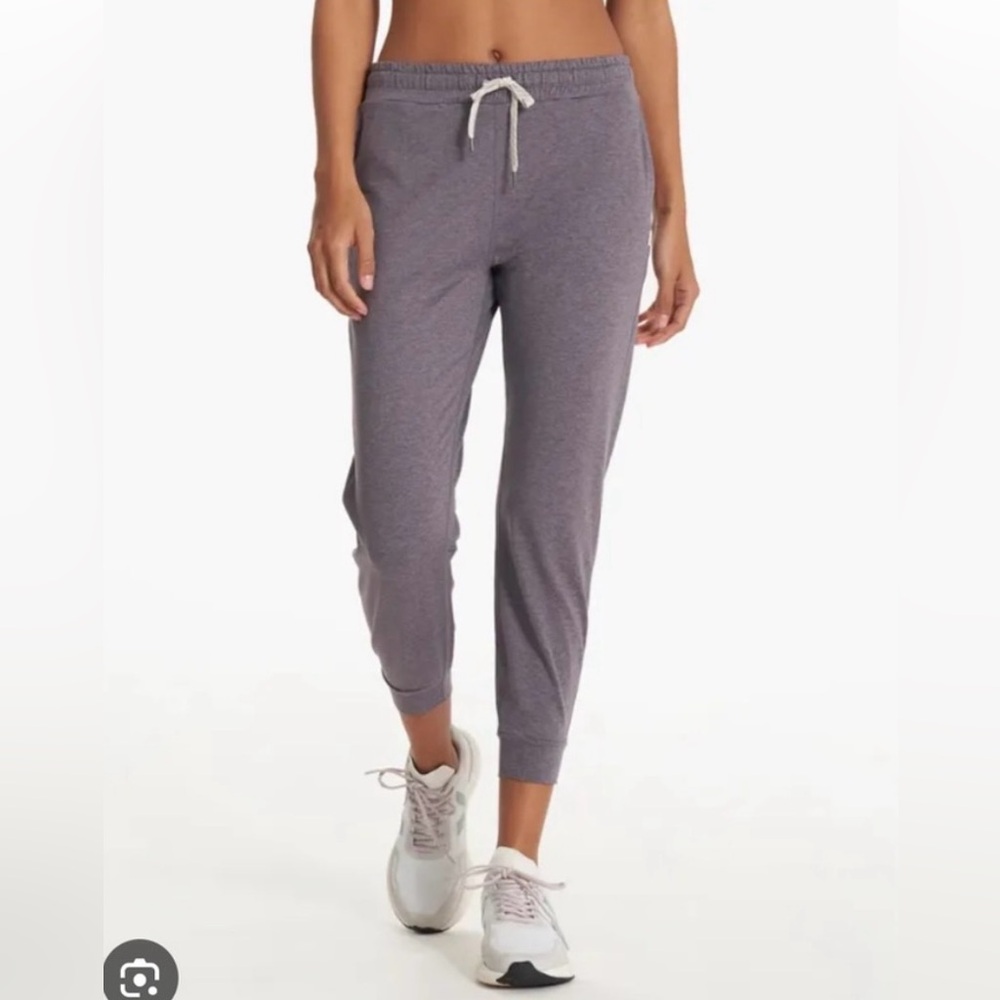 Vuori Women’s Performance Jogger- Sawyer Heather